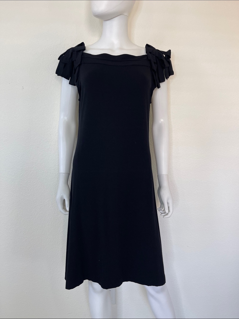 Cynthia Rowley Black Off-the-Shoulder Midi Dress with Ruffle Cap Sleeves